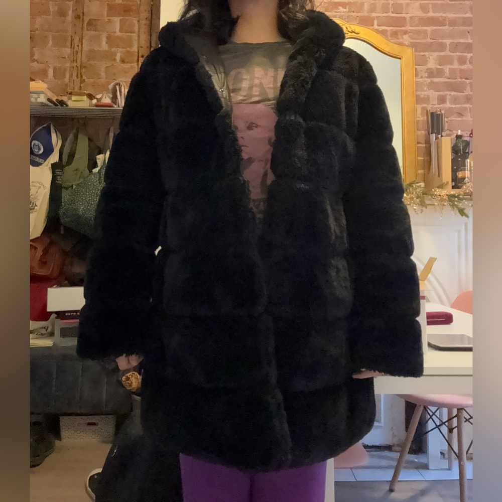 Belle Fare - Reversible Faux Fur Coat - Size L